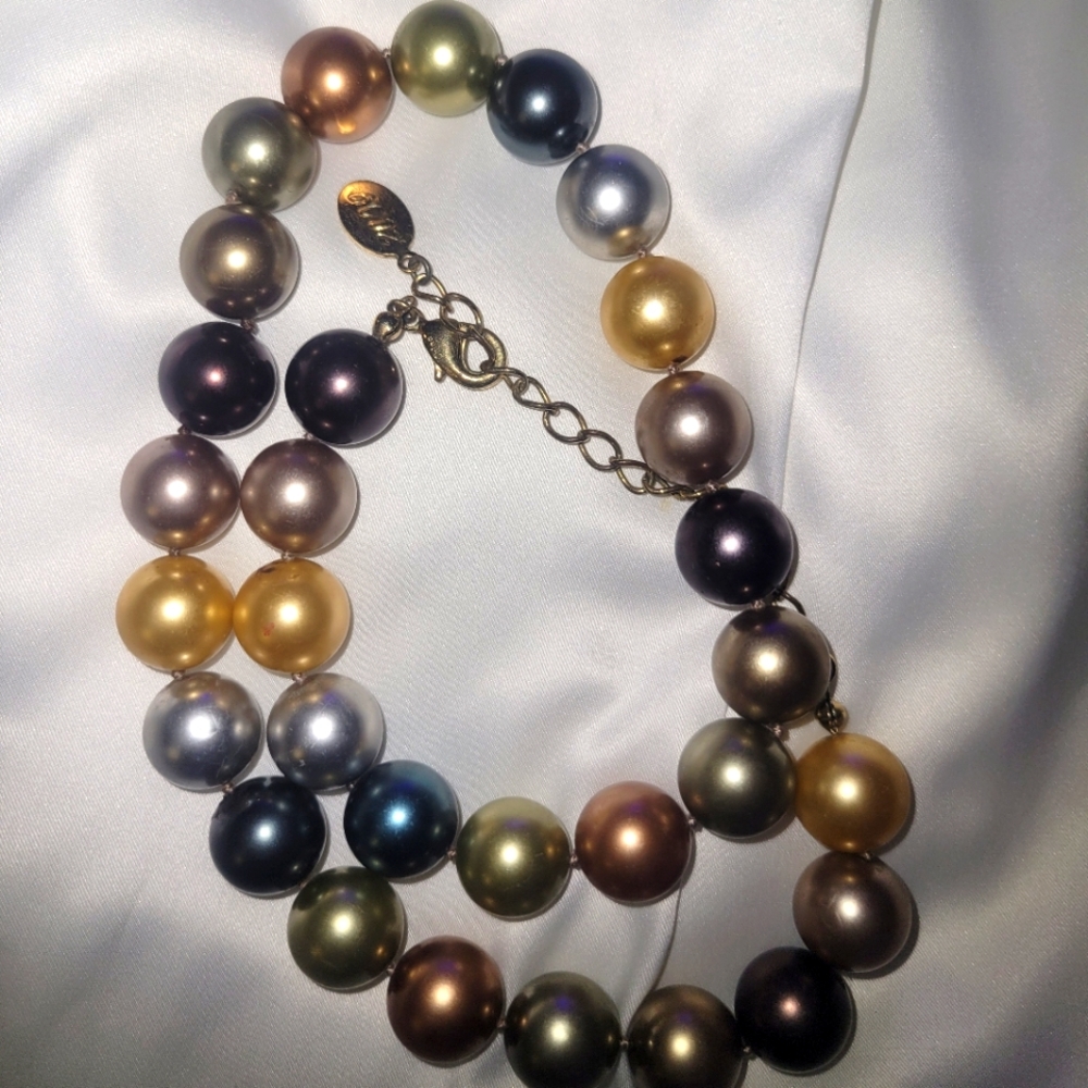 Kenneth Jay Lane Pearl Necklace - image 1